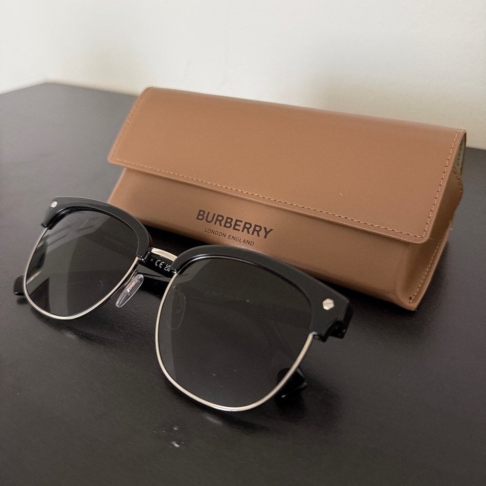 Burberry - 55mm Browline Sunglasses - Picture 3 of 8